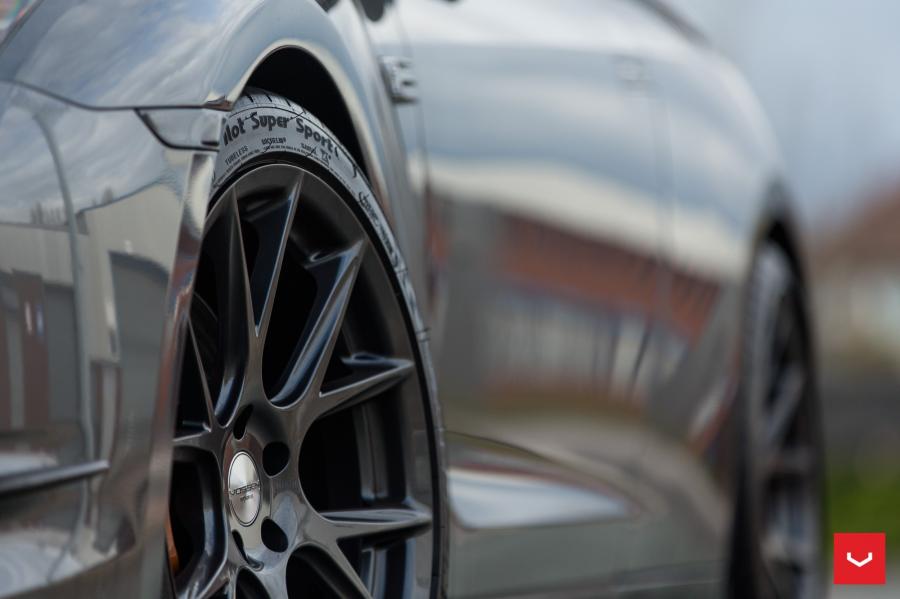 Колеса Nissan GT-R on Vossen Wheels (VFS6) 2016 года  (UK) (фото 5 из 29)